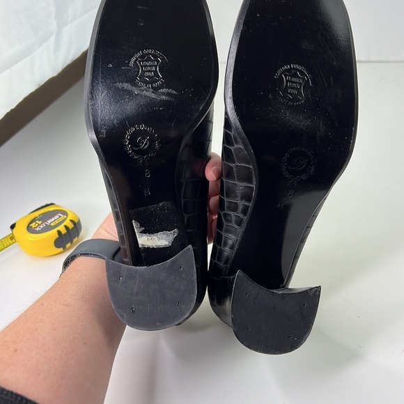 Delman Chunky Heel Leather Pumps Shoes - Picture 8 of 11